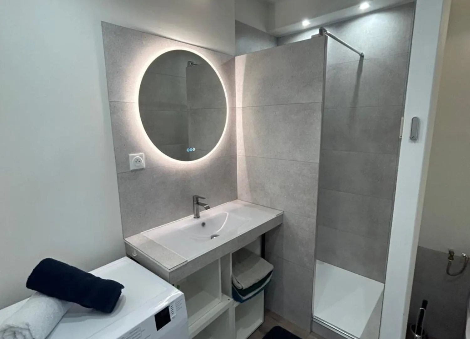 度假居 Maison Bord De Rance Et Jacuzzi 普勒迪安